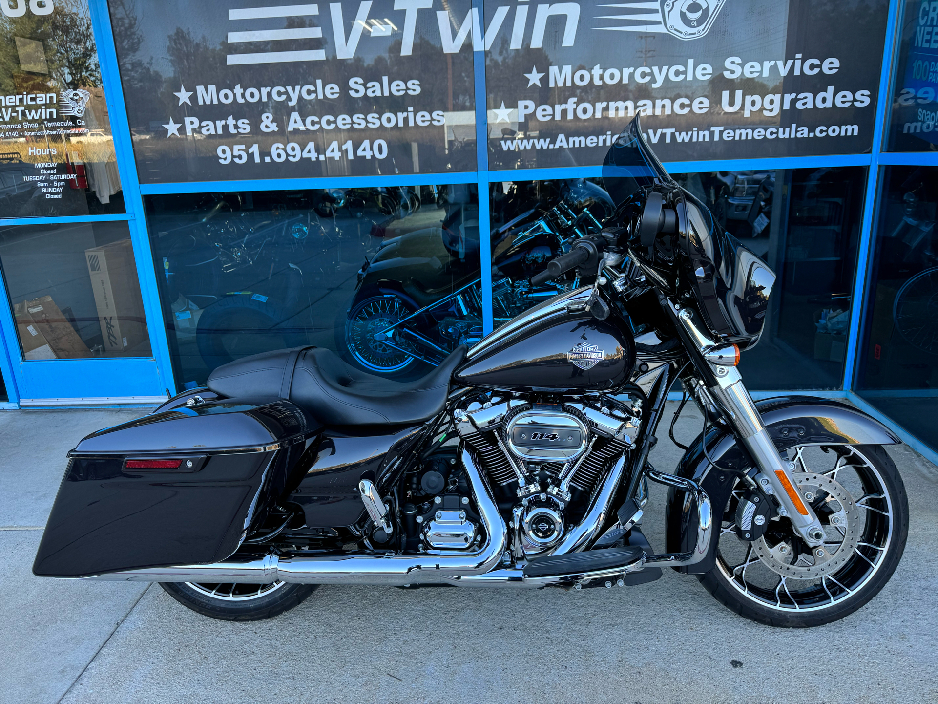 2021 Harley-Davidson Street Glide® Special in Temecula, California - Photo 17