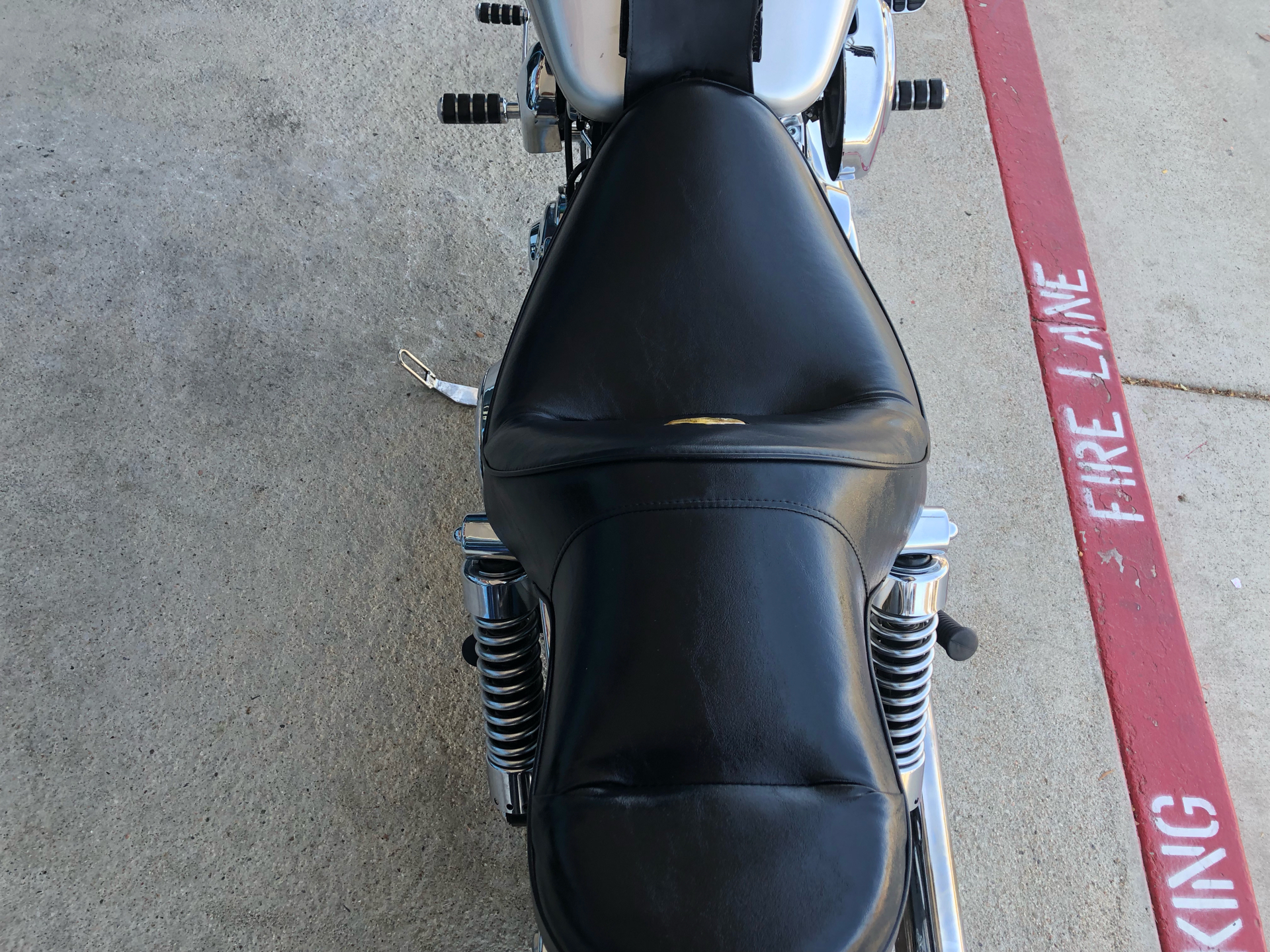 2003 Harley-Davidson FXDWG Dyna Wide Glide® in Temecula, California - Photo 8