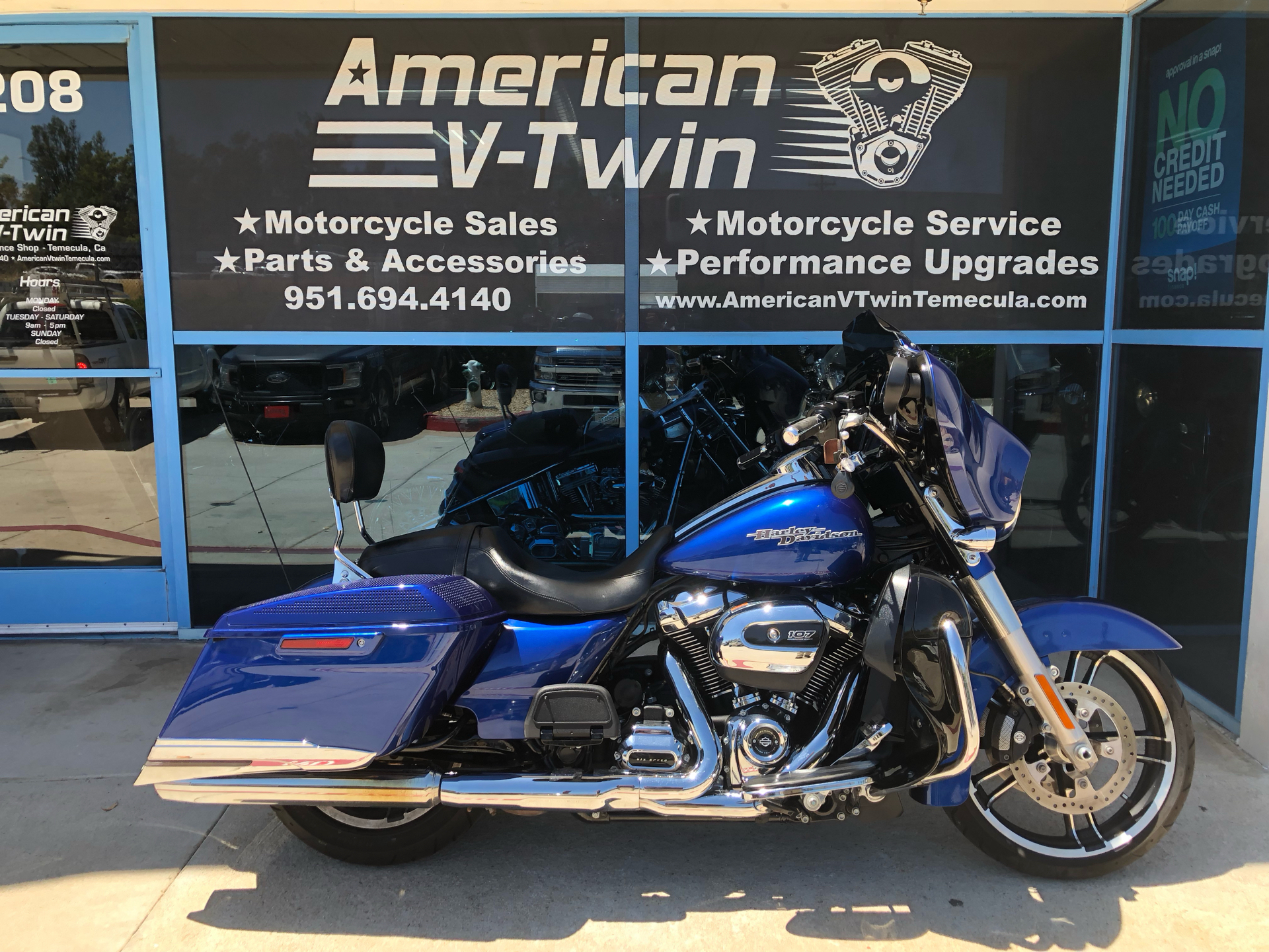 2017 Harley-Davidson Street Glide® Special in Temecula, California - Photo 2