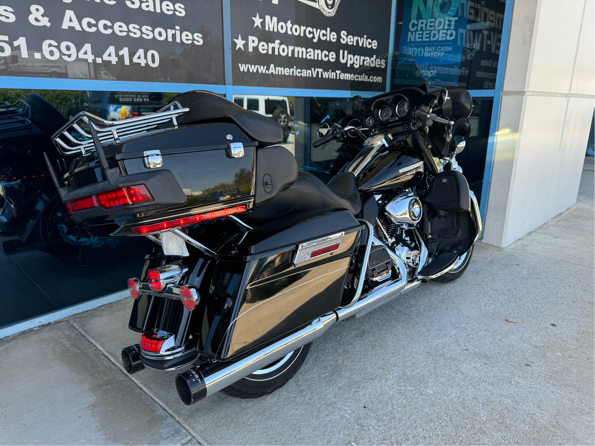 2013 Harley-Davidson Electra Glide® Ultra Limited in Temecula, California - Photo 3