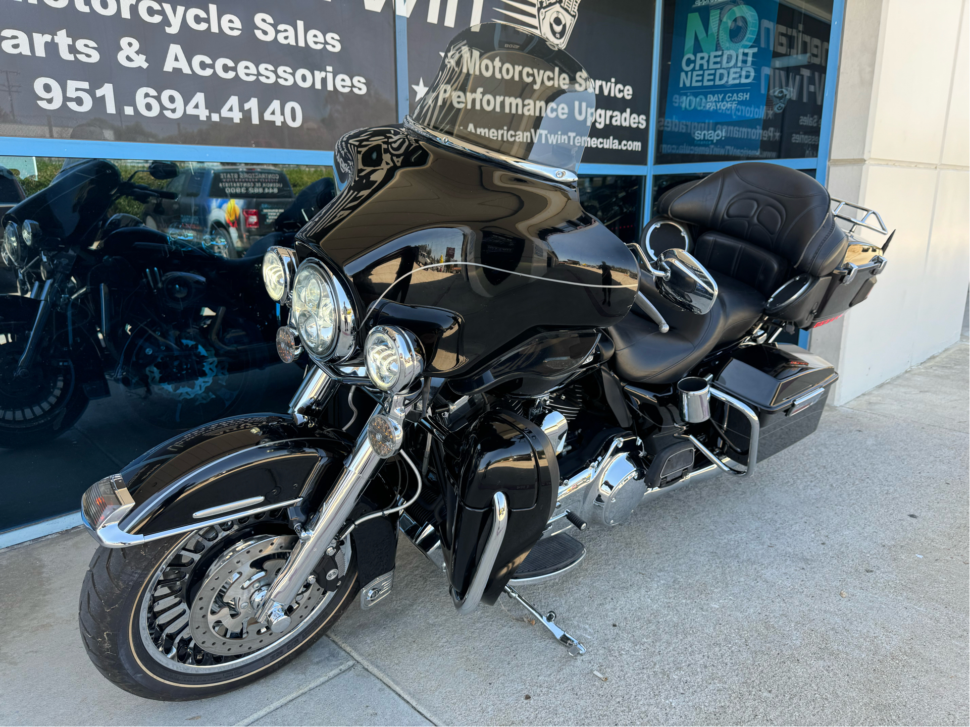 2013 Harley-Davidson Electra Glide® Ultra Limited in Temecula, California - Photo 10