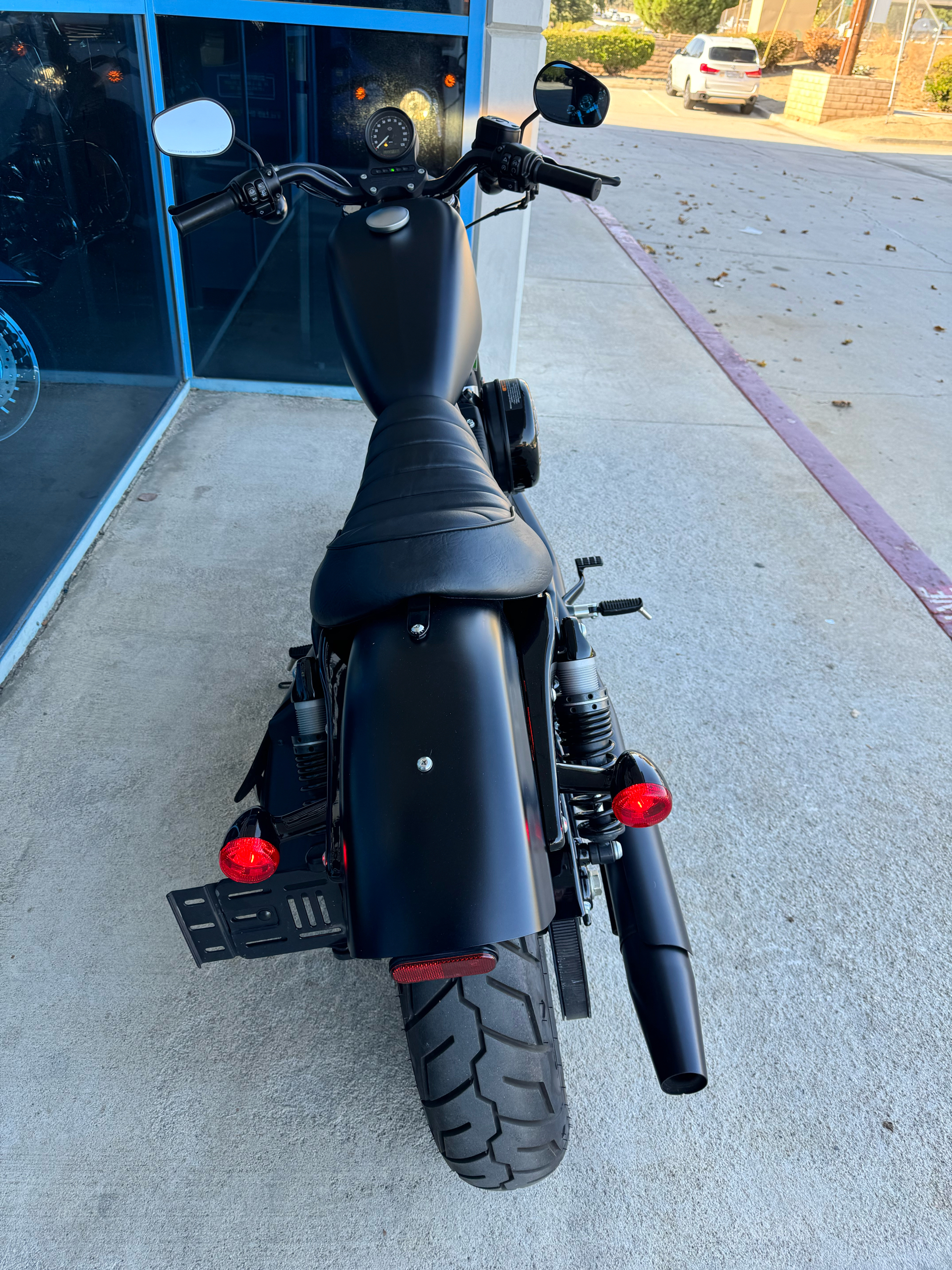 2021 Harley-Davidson Iron 883™ in Temecula, California - Photo 7