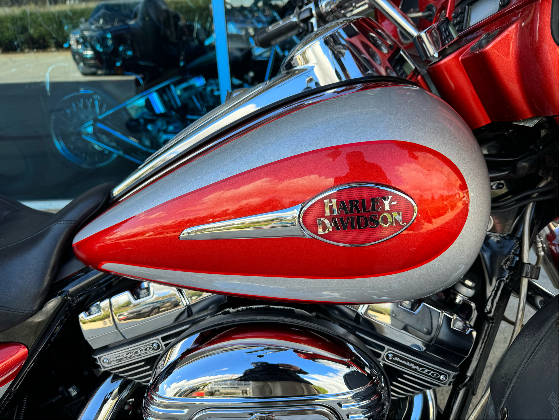 2008 Harley-Davidson CVO™ Screamin' Eagle® Ultra Classic® Electra Glide® in Temecula, California - Photo 5