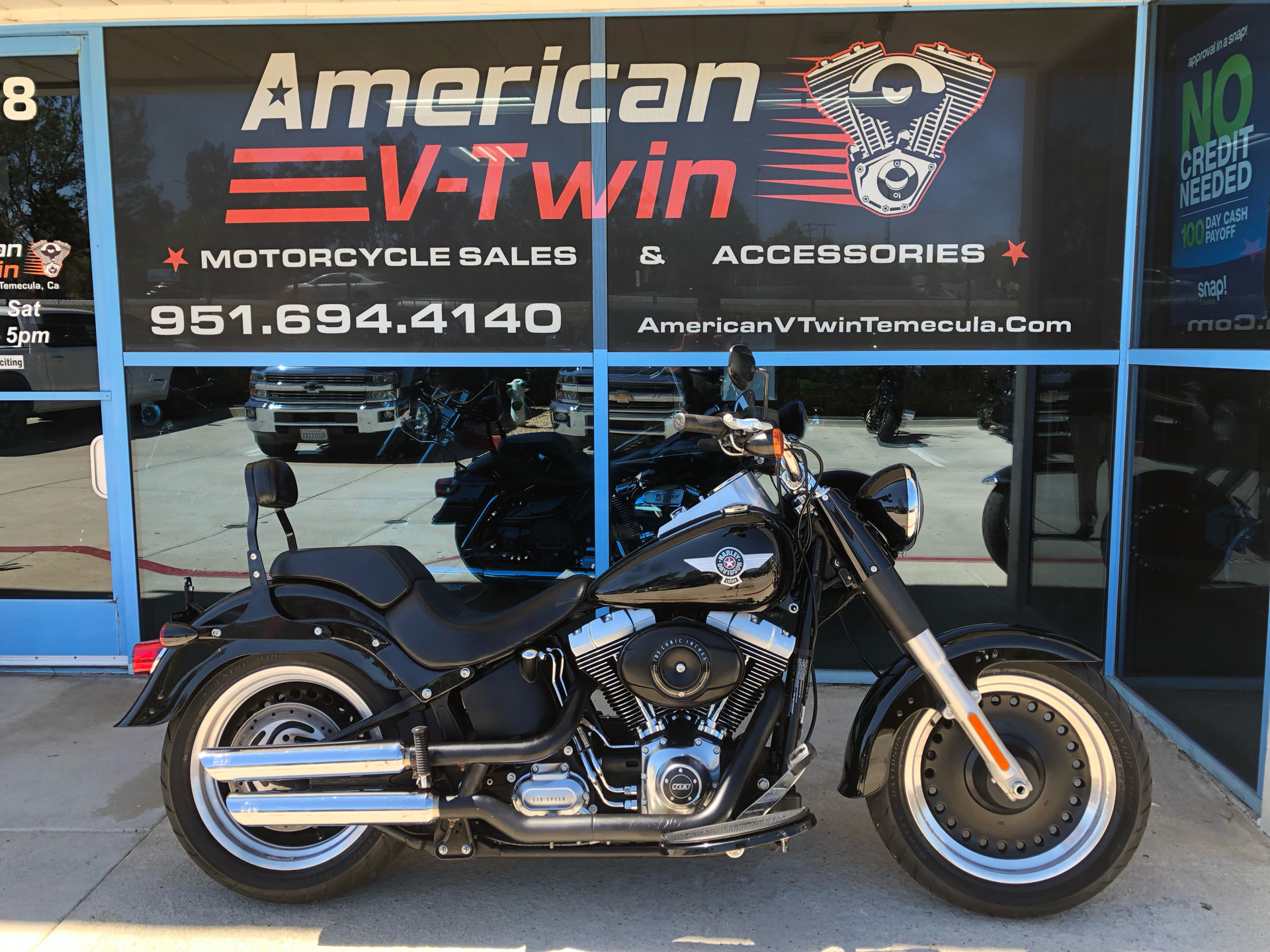 2015 Harley-Davidson Fat Boy® Lo in Temecula, California - Photo 2