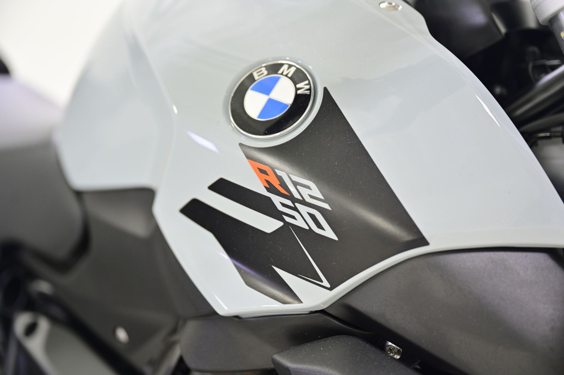 2023 BMW R 1250 R in Richfield, Minnesota - Photo 13