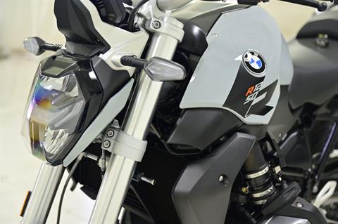 2023 BMW R 1250 R in Richfield, Minnesota - Photo 17