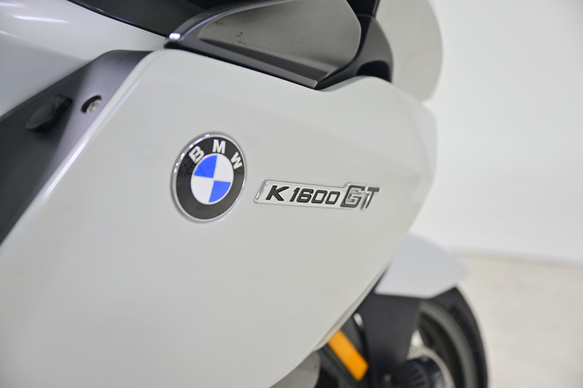 2012 BMW K 1600 GT in Richfield, Minnesota - Photo 13