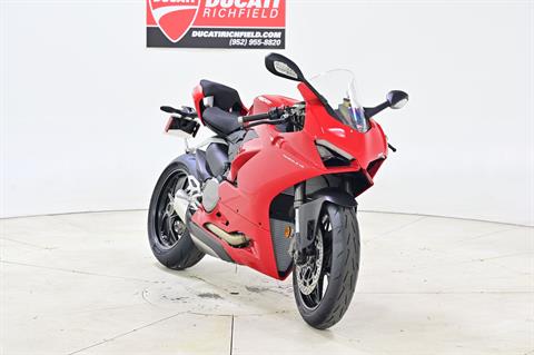 2024 Ducati Panigale V2 in Richfield, Minnesota - Photo 2