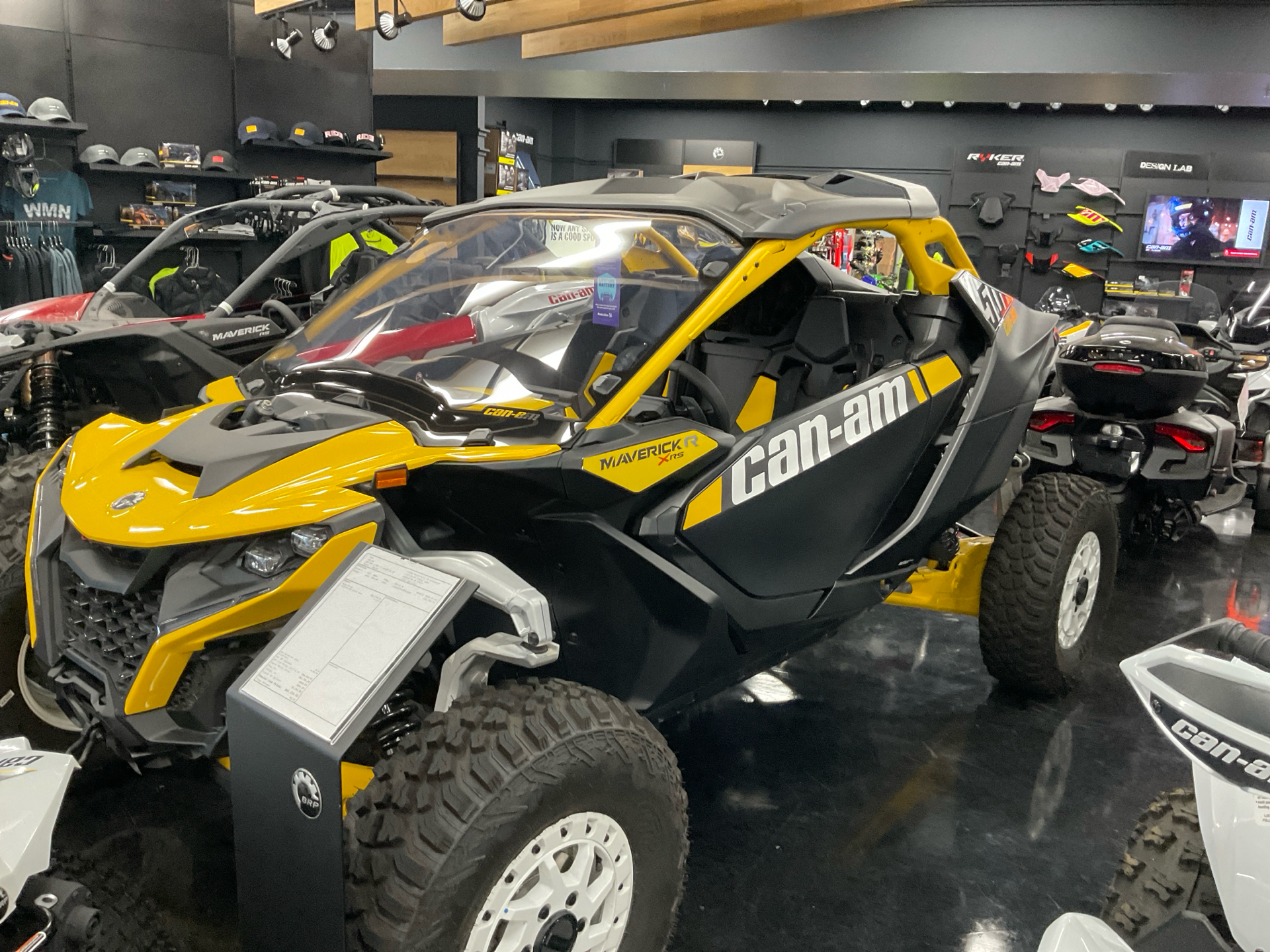 2024 Can-Am Maverick R X RS in Lafayette, Indiana - Photo 2