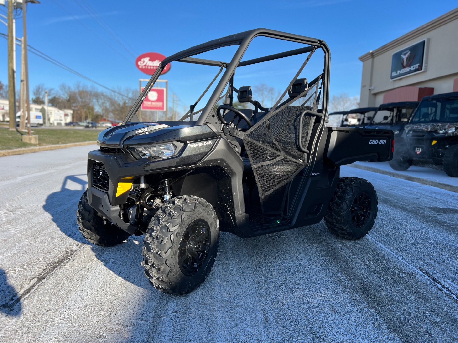 2025 Can-Am Defender DPS HD9 in Lafayette, Indiana - Photo 5