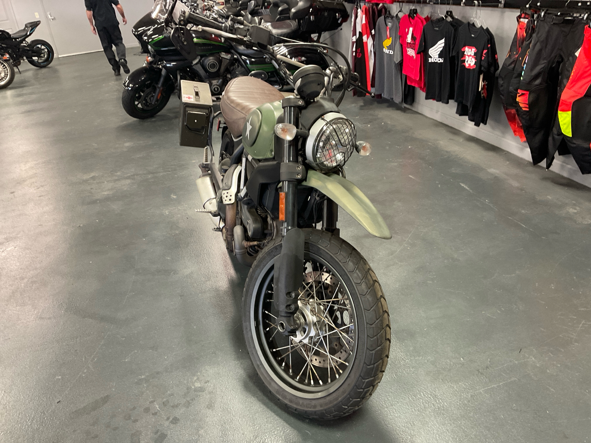 2016 Ducati Scrambler Icon in Lafayette, Indiana - Photo 8