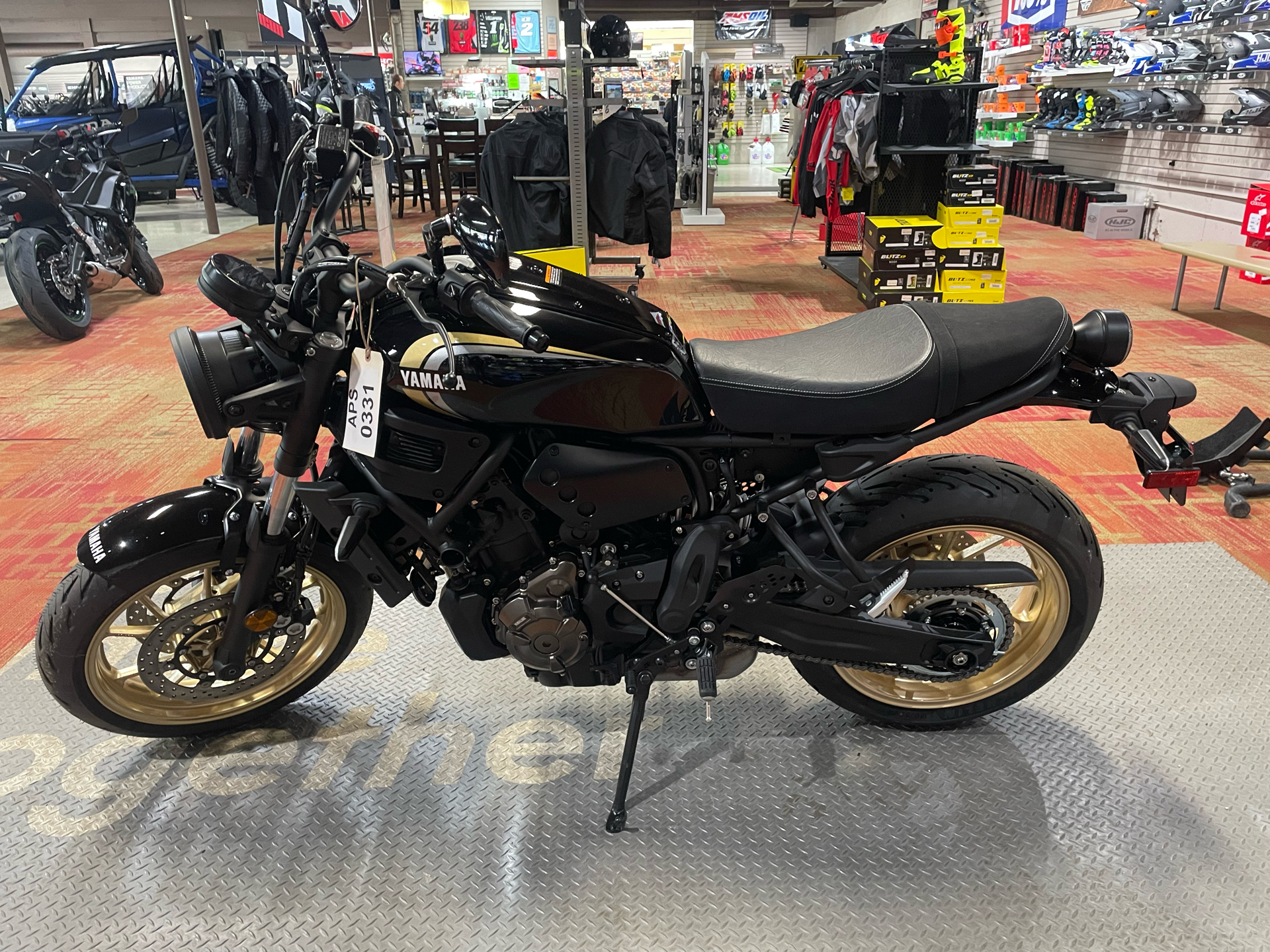 2024 Yamaha XSR700 in Anderson, Indiana - Photo 4