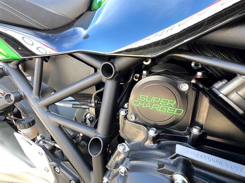 2022 Kawasaki NINJA H2 SX SE in Anderson, Indiana - Photo 10