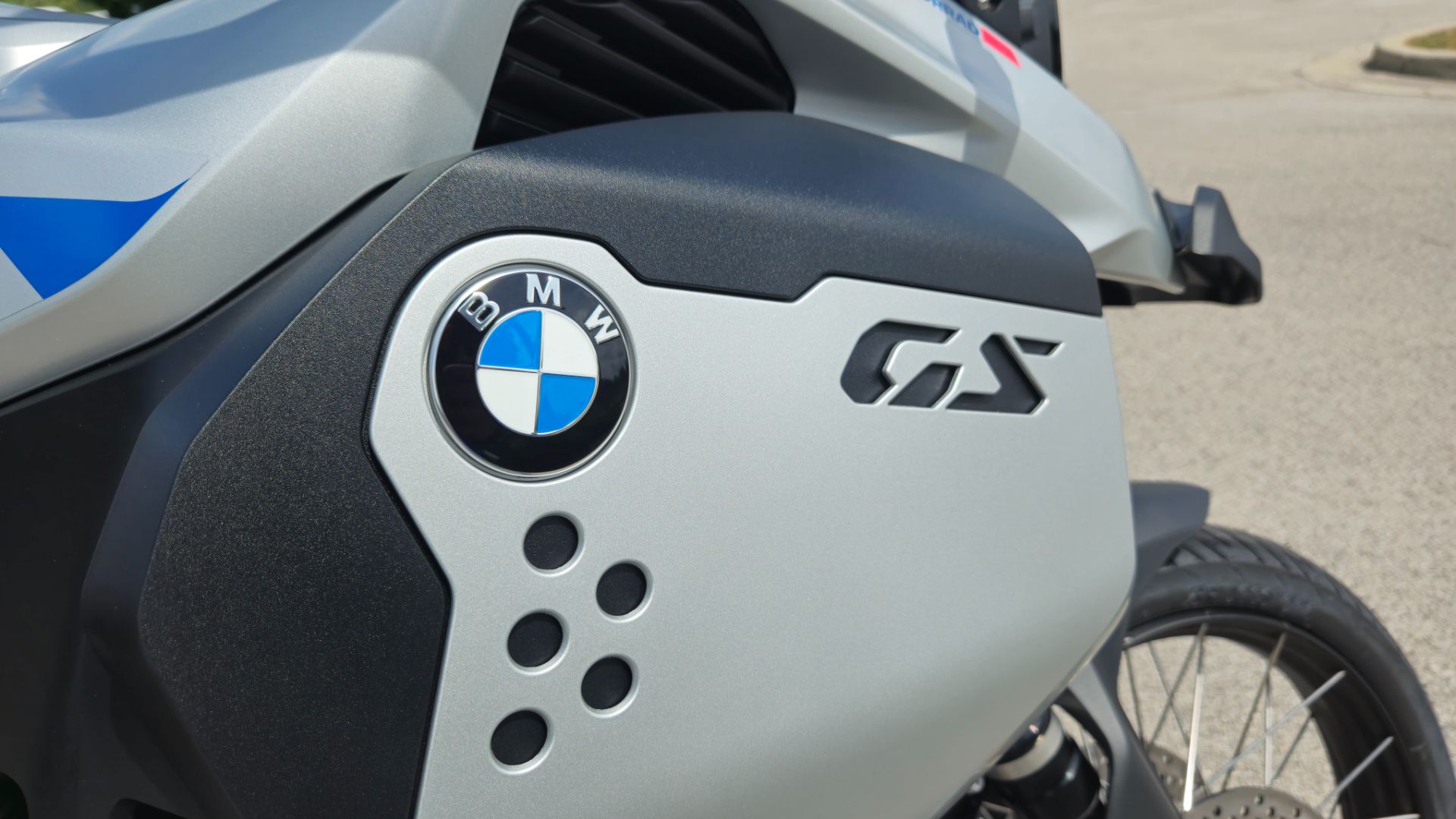 2024 BMW F 900 GS Adventure in Lexington, Kentucky - Photo 8