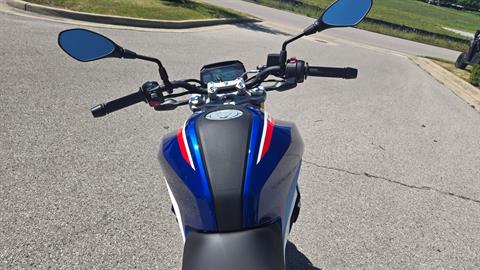 2024 BMW G 310 R in Lexington, Kentucky - Photo 12