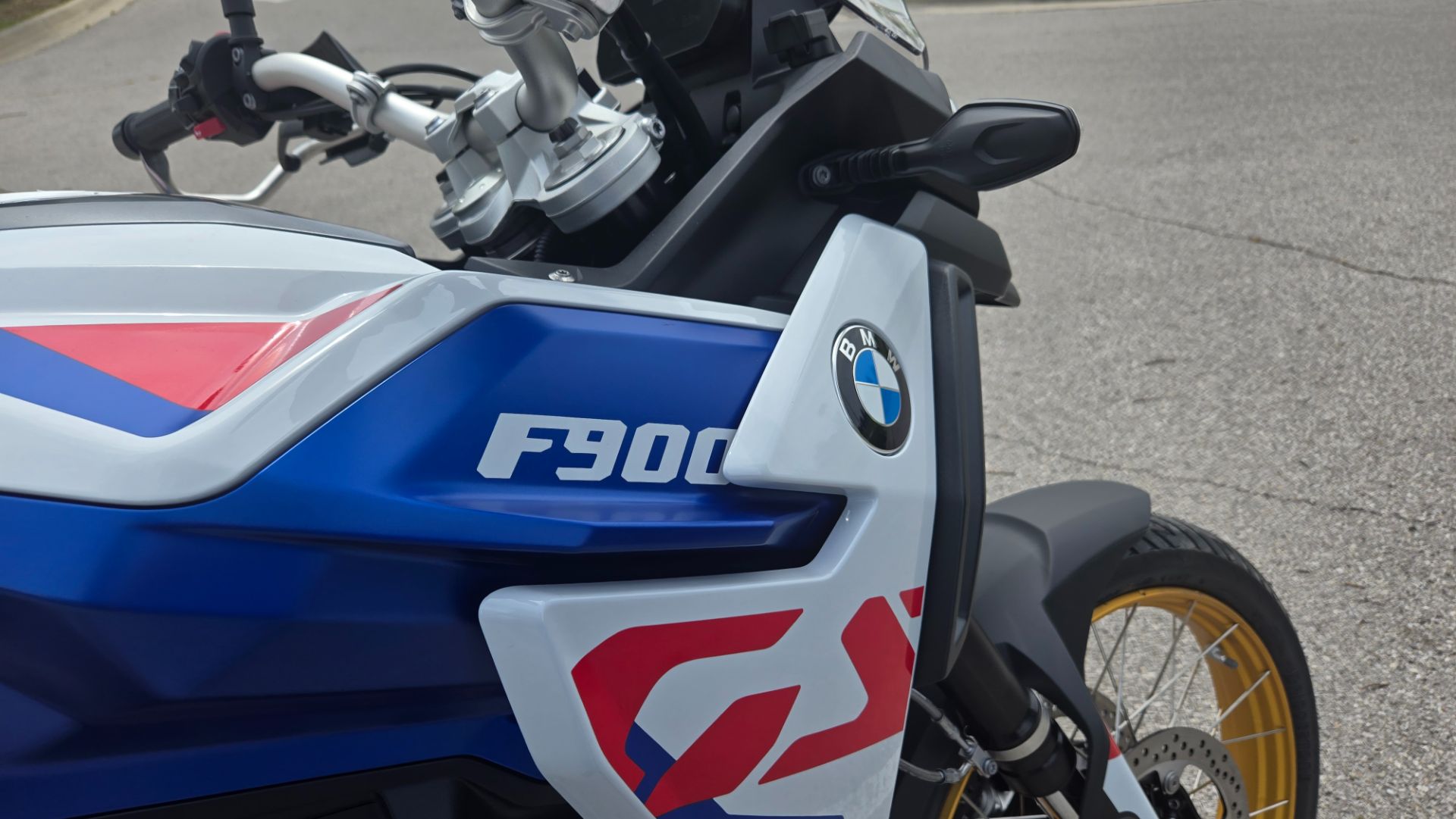 2024 BMW F 900 GS in Lexington, Kentucky - Photo 12