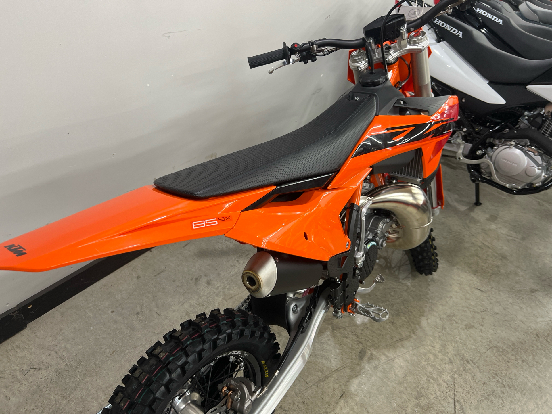 2025 KTM 85 SX 17/14 in Whiteland, Indiana - Photo 2