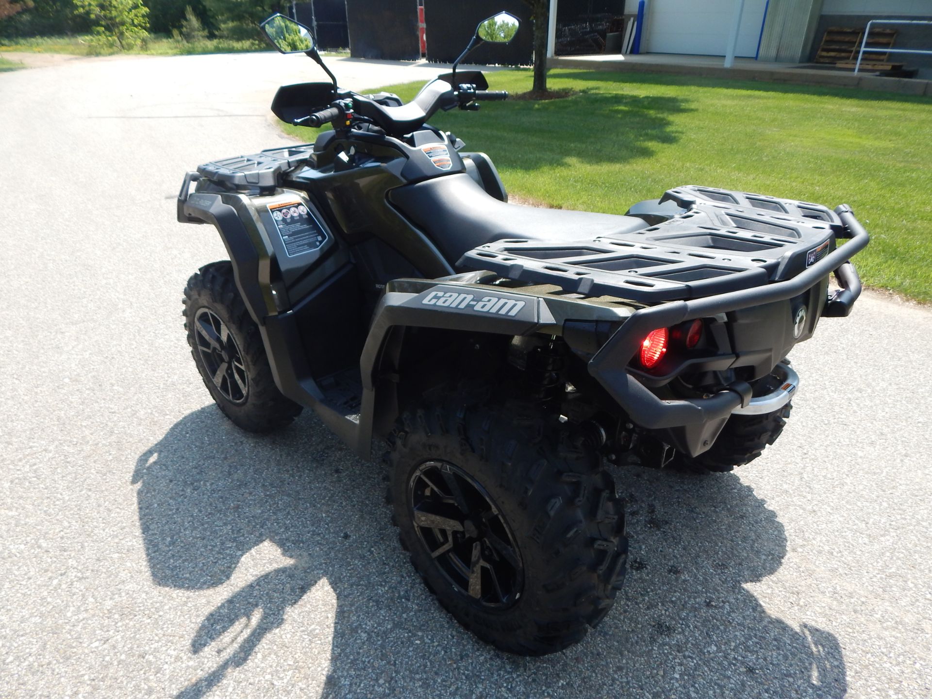 2021 Can-Am Outlander XT 650 in Concord, New Hampshire - Photo 9