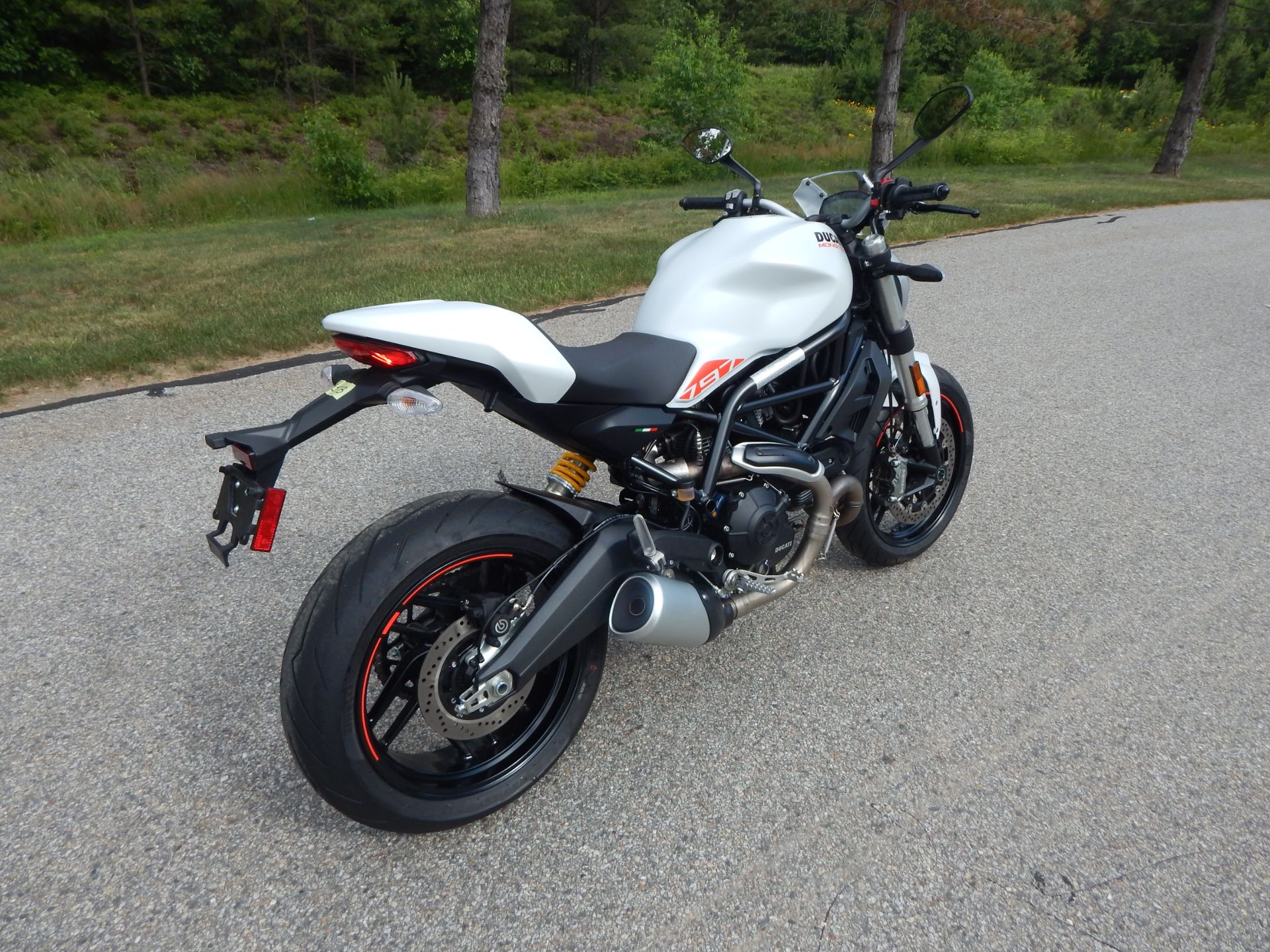2020 Ducati Monster 797+ in Concord, New Hampshire - Photo 7