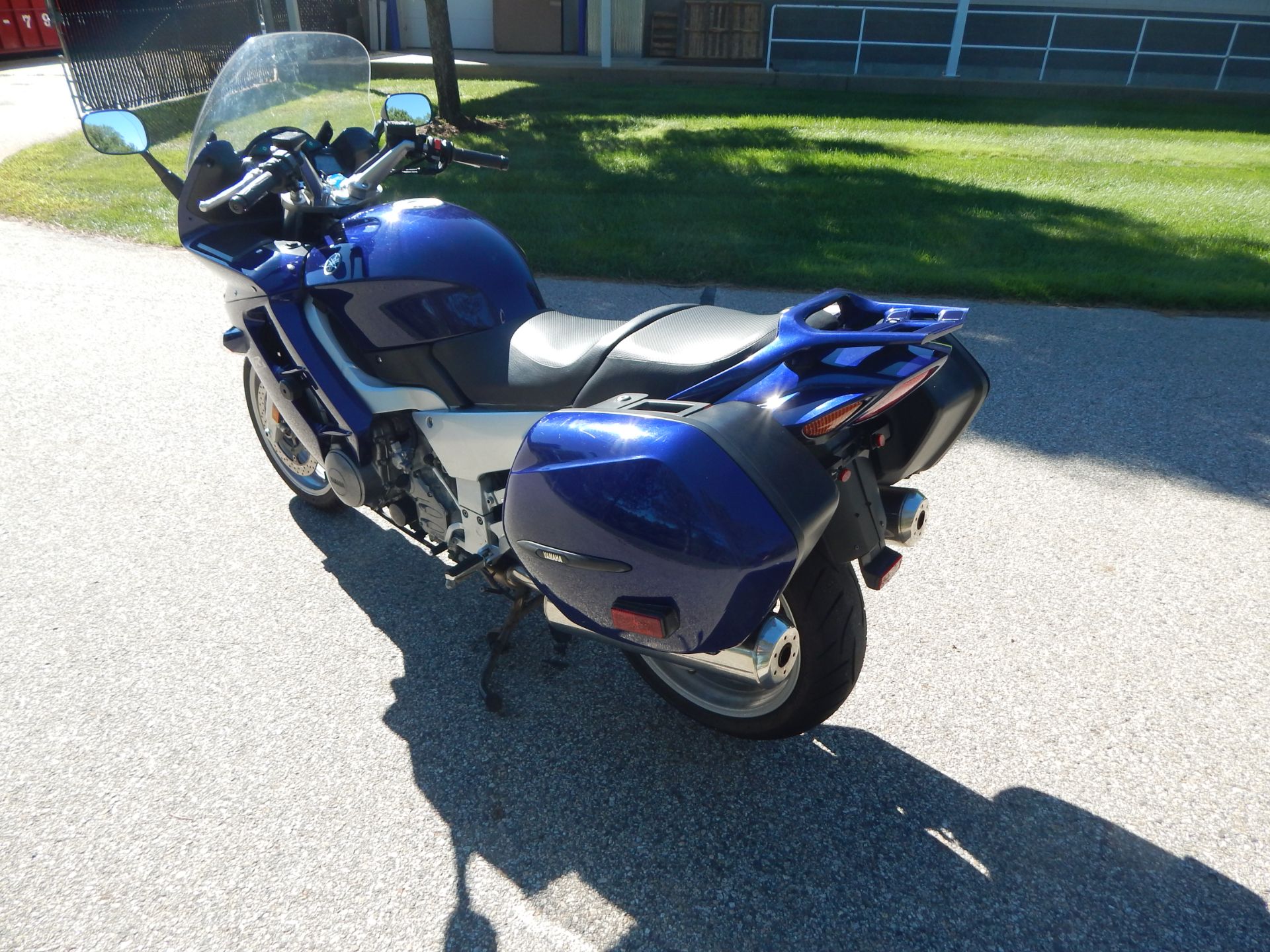 2005 Yamaha FJR 1300 in Concord, New Hampshire - Photo 9