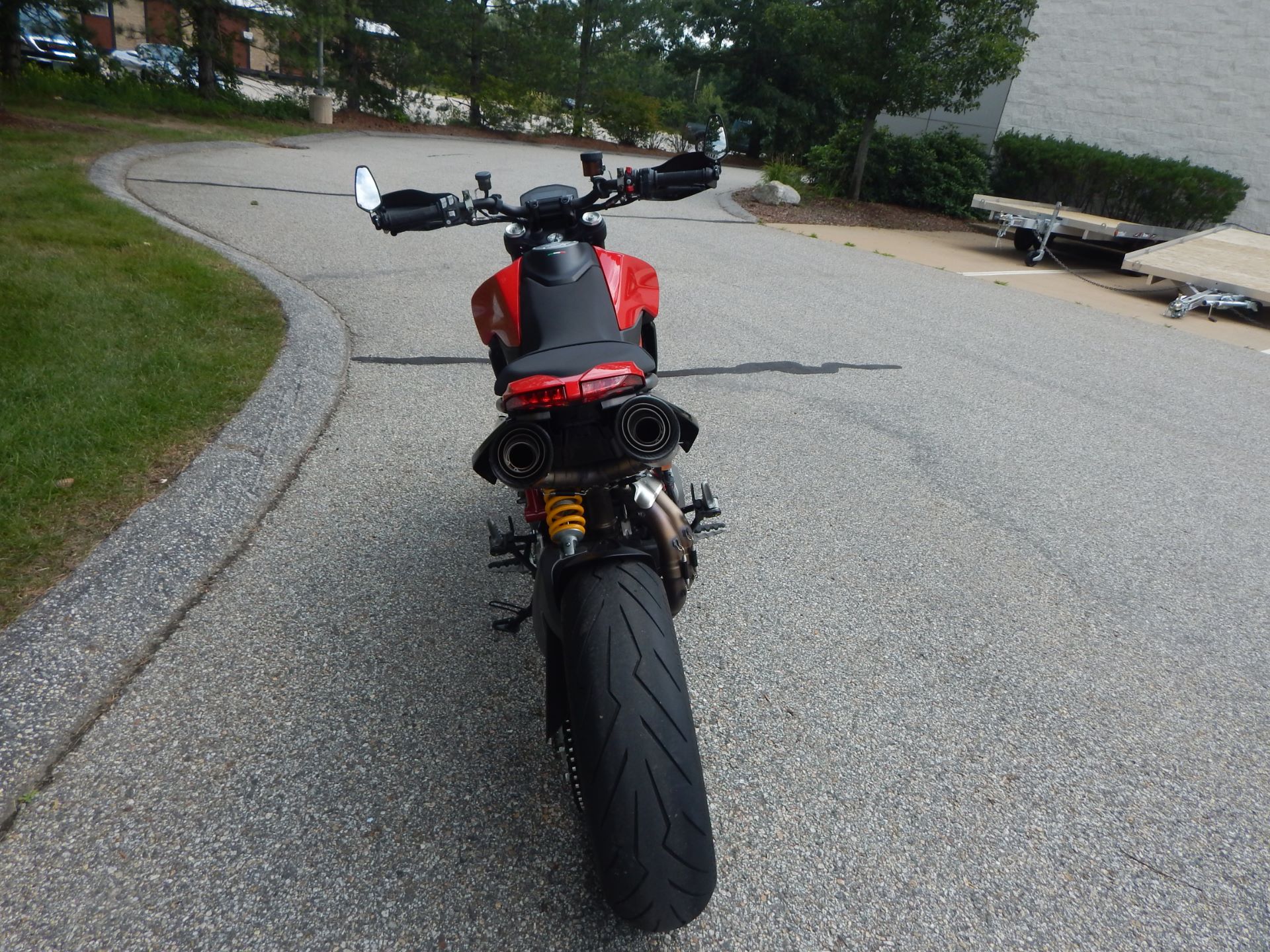 2020 Ducati Hypermotard 950 in Concord, New Hampshire - Photo 9