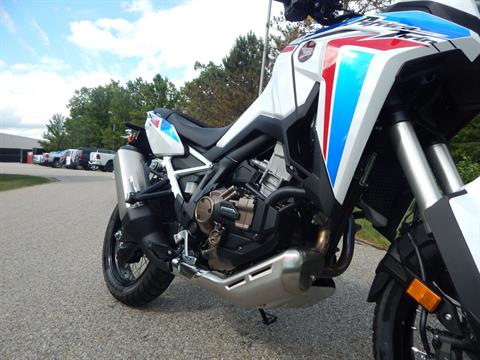 2021 Honda Africa Twin DCT in Concord, New Hampshire - Photo 4