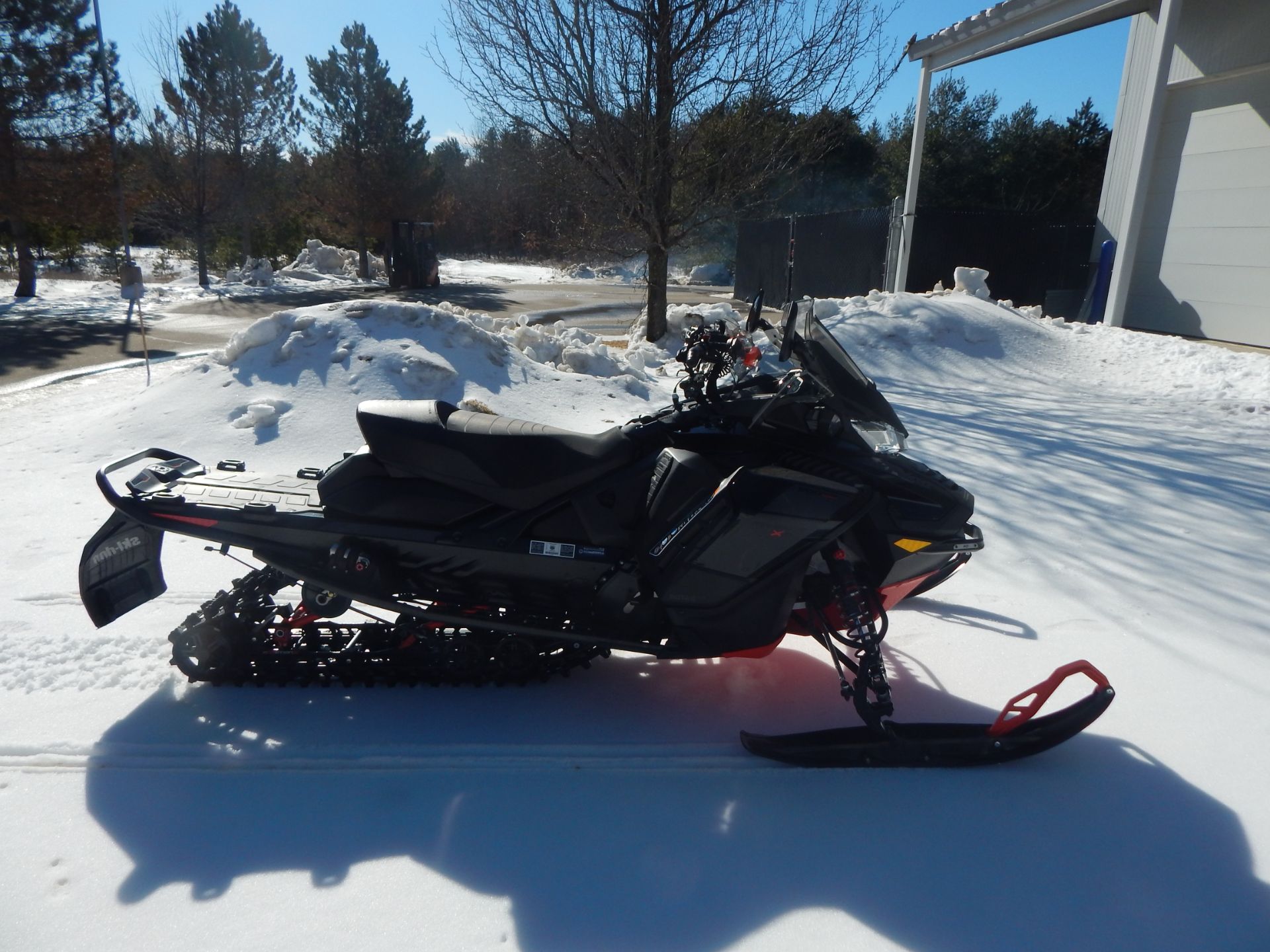 2021 Ski-Doo Renegade X-RS 900 ACE Turbo ES w/ QAS, Ice Ripper XT 1.5 w/ Premium Color Display in Concord, New Hampshire - Photo 3