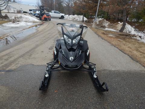 2017 Ski-Doo Renegade Sport 600 Carb in Concord, New Hampshire - Photo 2