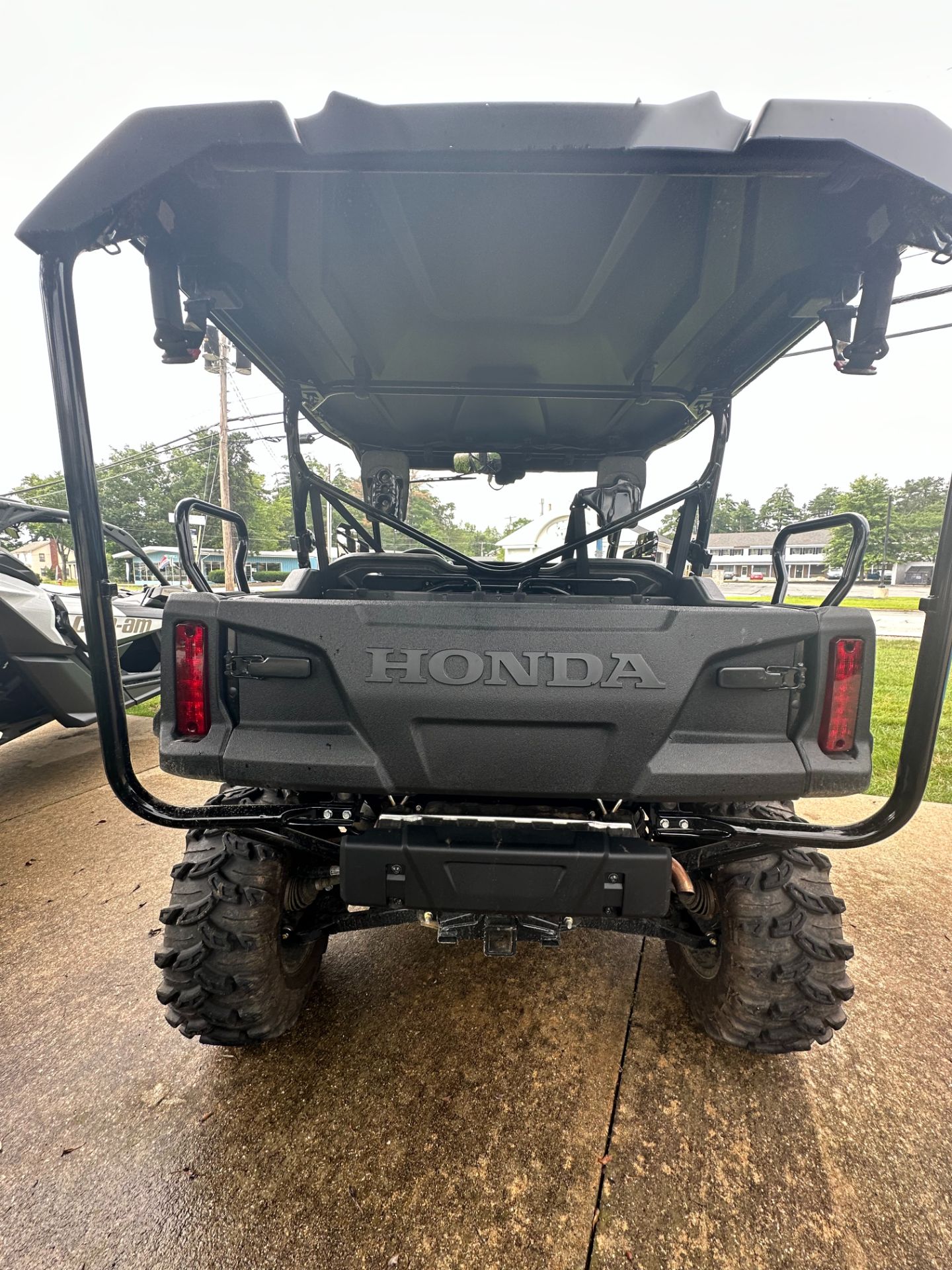 2023 Honda Pioneer 1000-5 Forest in Concord, New Hampshire - Photo 10