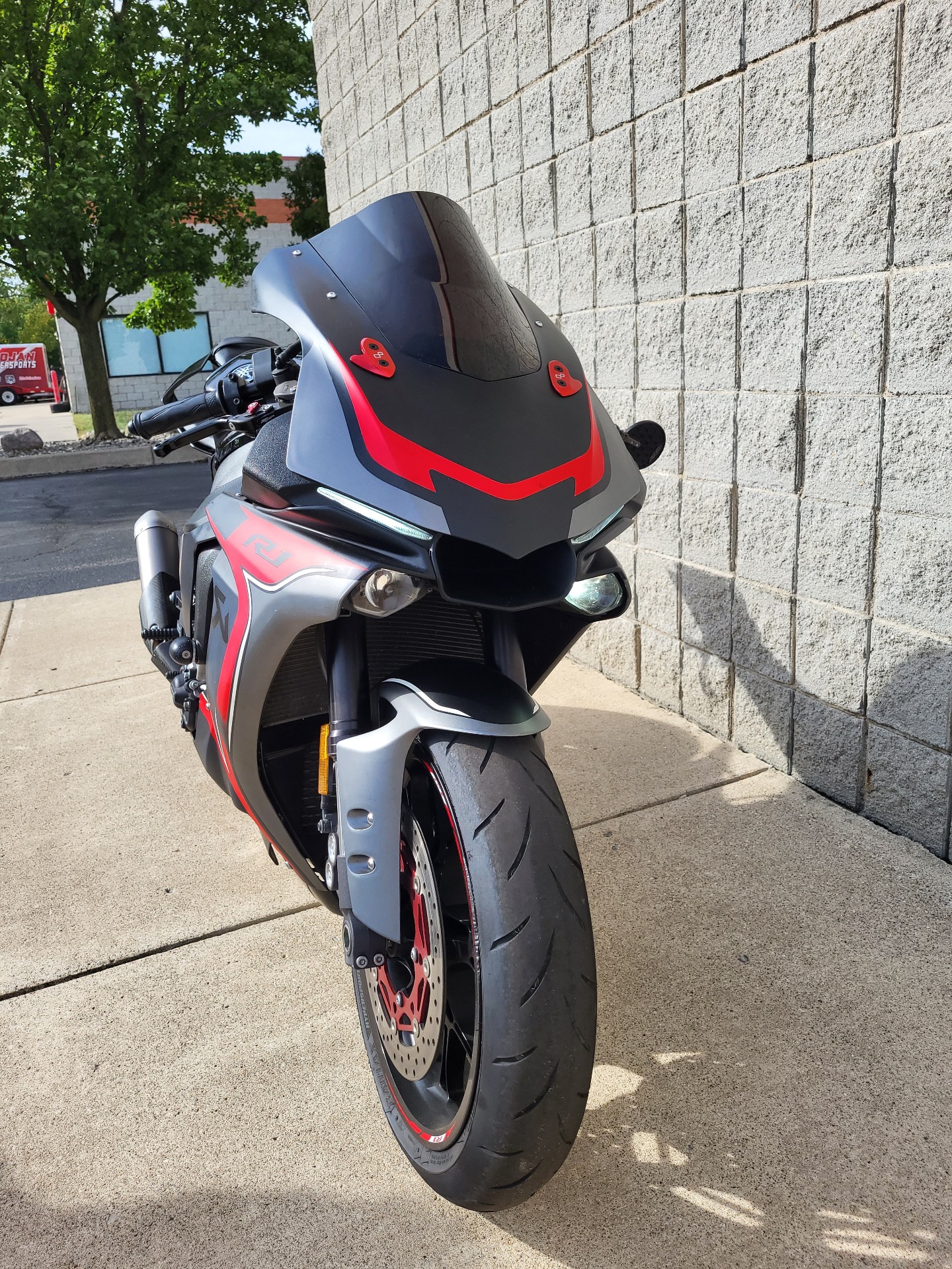 2015 Yamaha YZF-R1 in Monroe, Michigan - Photo 3