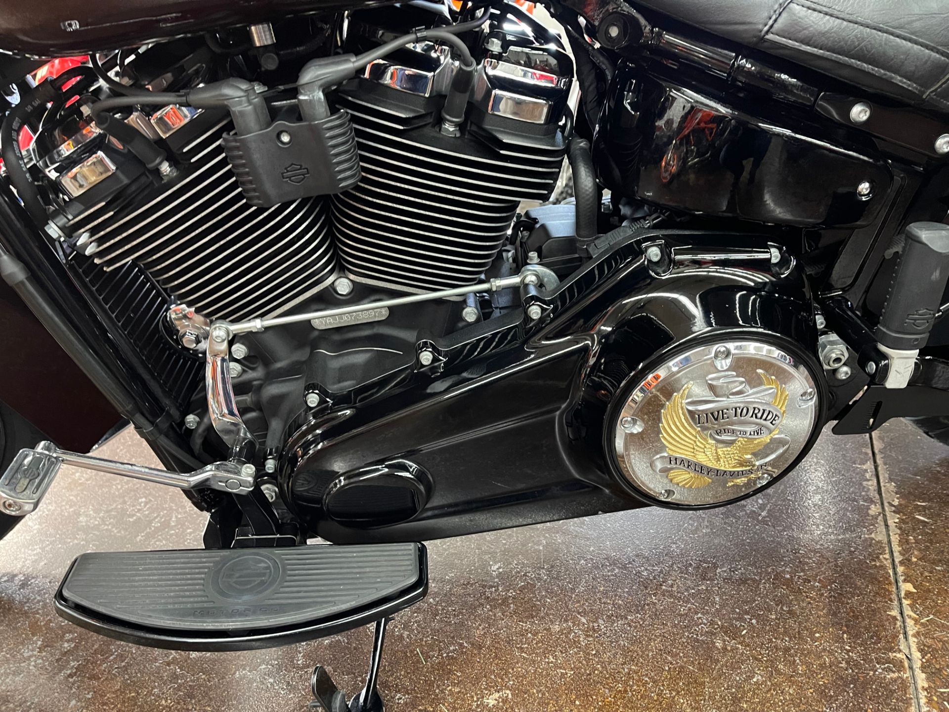 2018 Harley-Davidson Heritage Classic in Monroe, Michigan - Photo 5