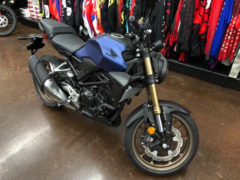 2021 Honda CB300R ABS in Monroe, Michigan - Photo 2