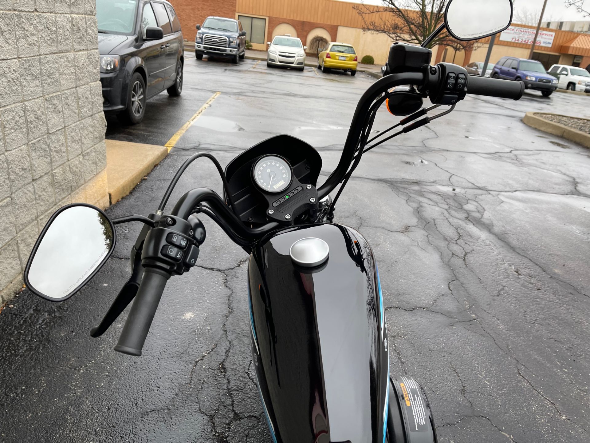 2019 Harley-Davidson Iron 1200™ in Monroe, Michigan - Photo 6