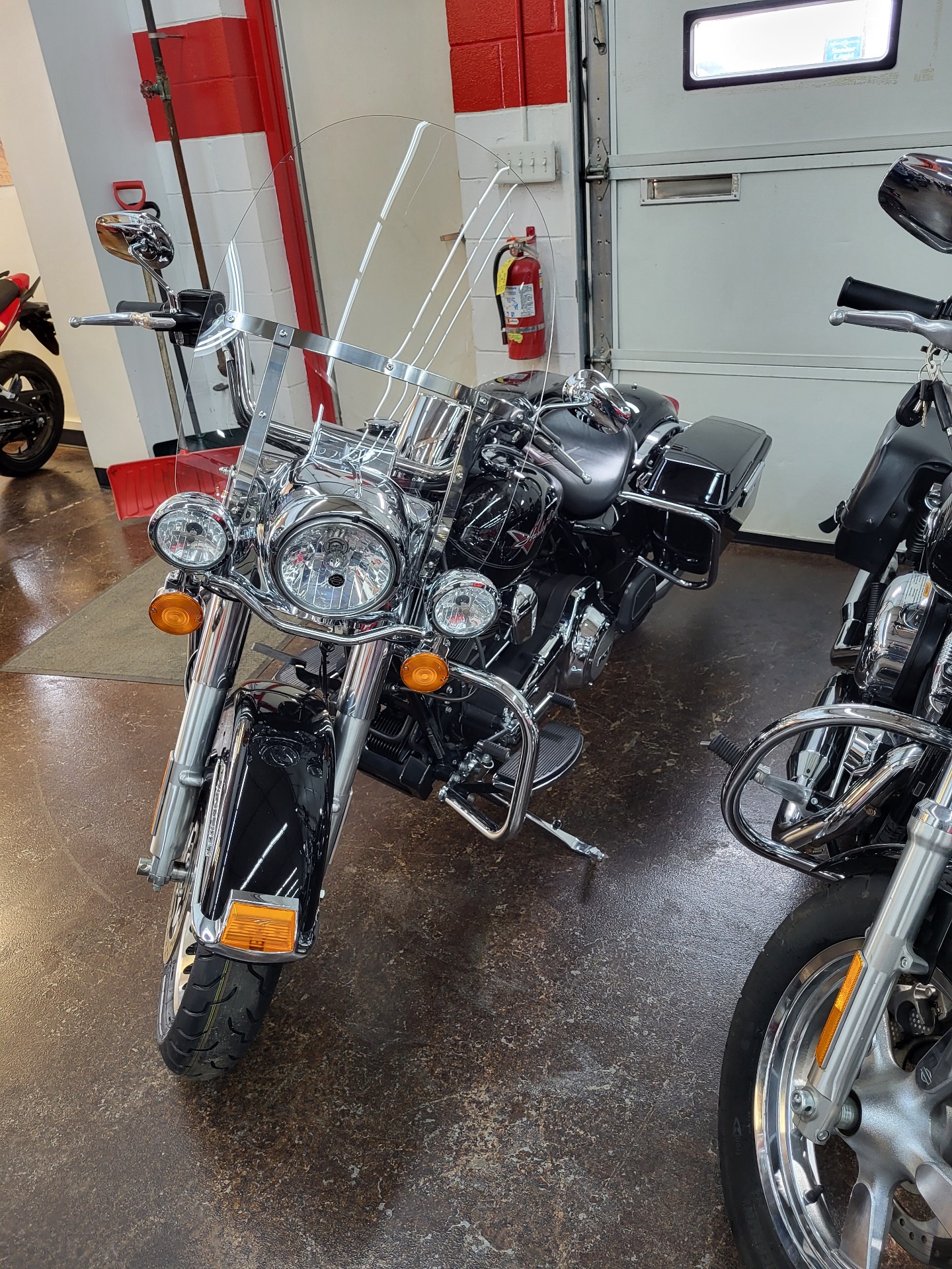2012 Harley-Davidson Road King® in Monroe, Michigan - Photo 8