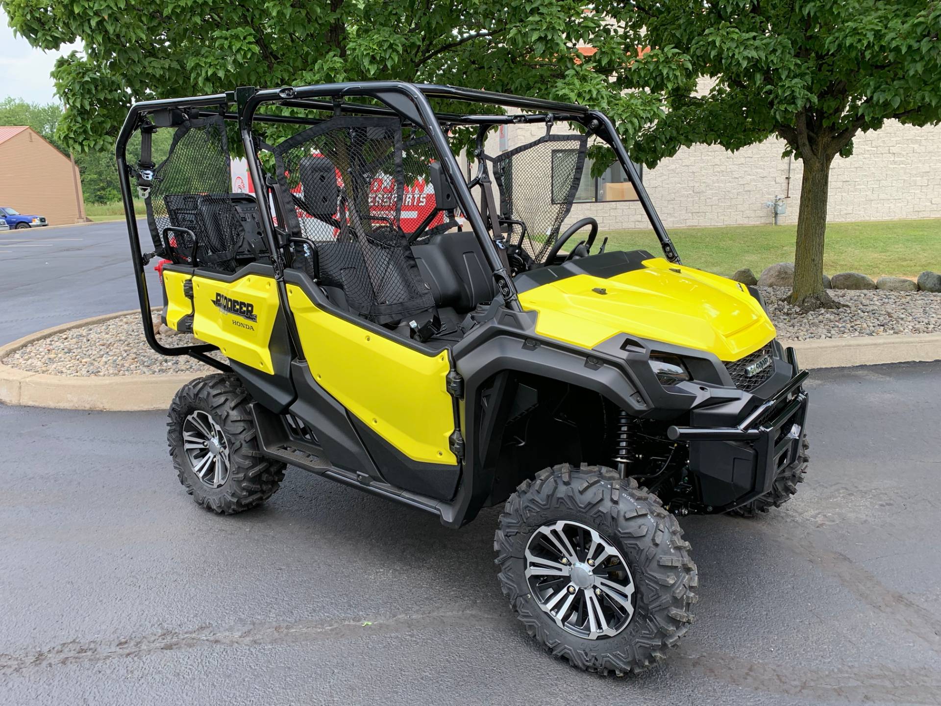 Honda Pioneer 1000 5 Deluxe For Sale Explore All Best Results Updated