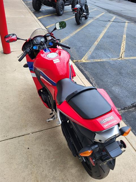 2022 Honda CBR600RR in Monroe, Michigan - Photo 6