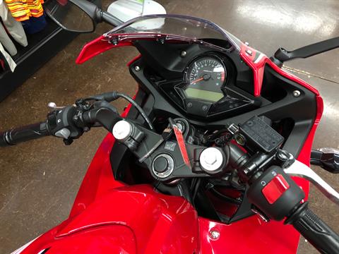 2021 Honda CBR300R in Monroe, Michigan - Photo 5