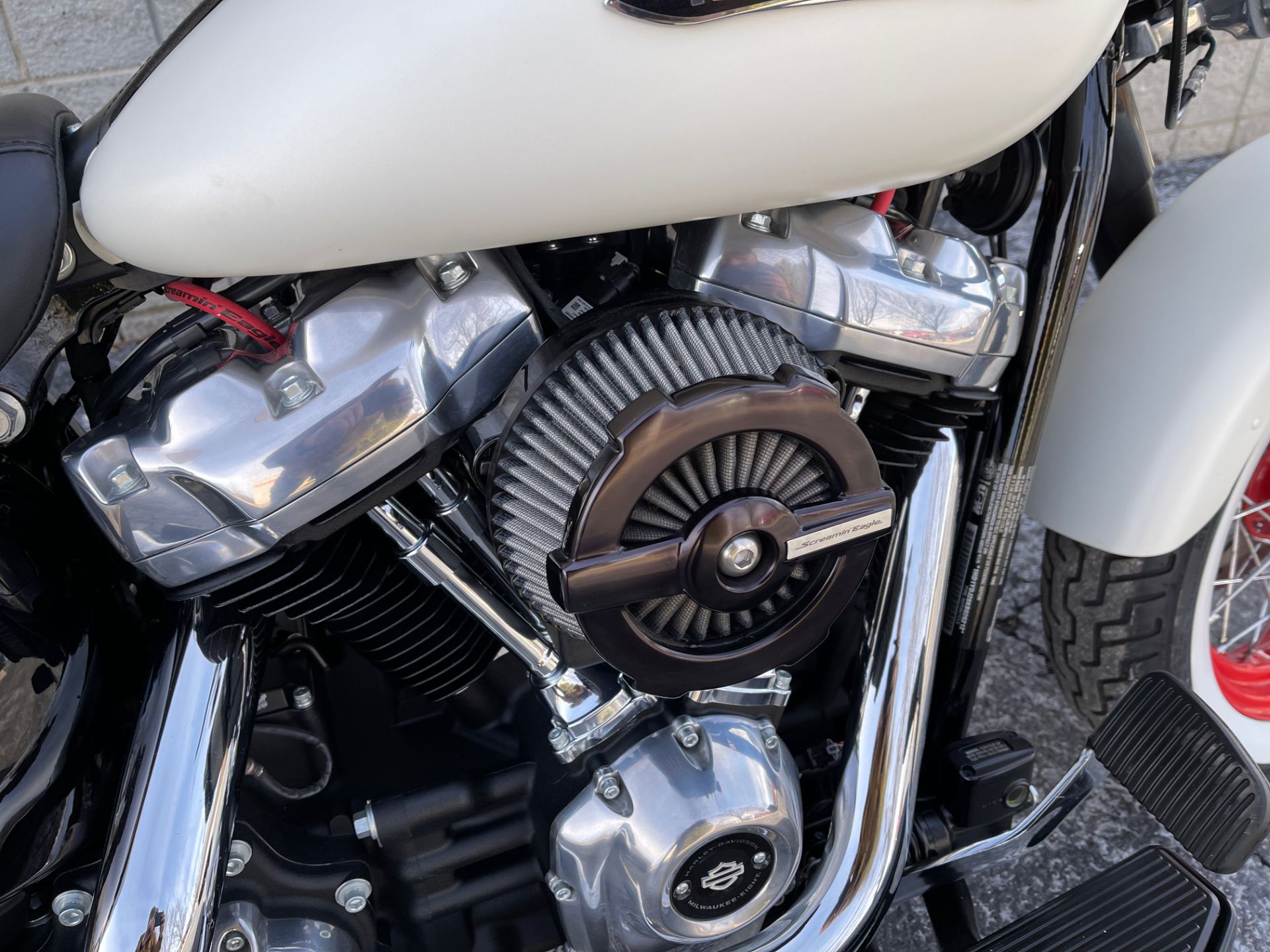 2019 Harley-Davidson Softail Slim® in Monroe, Michigan - Photo 2