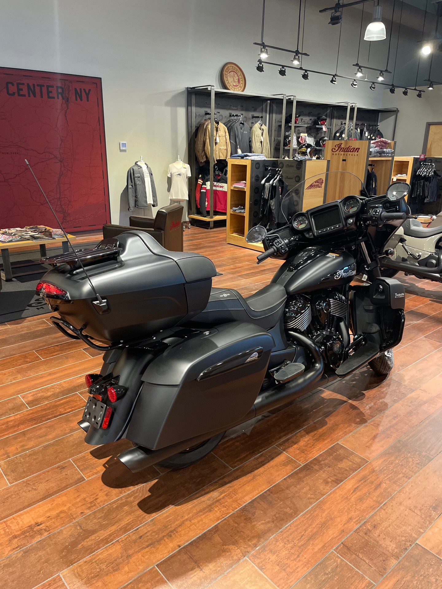 2023 Indian Motorcycle Roadmaster® Dark Horse® in Adams Center, New York - Photo 2