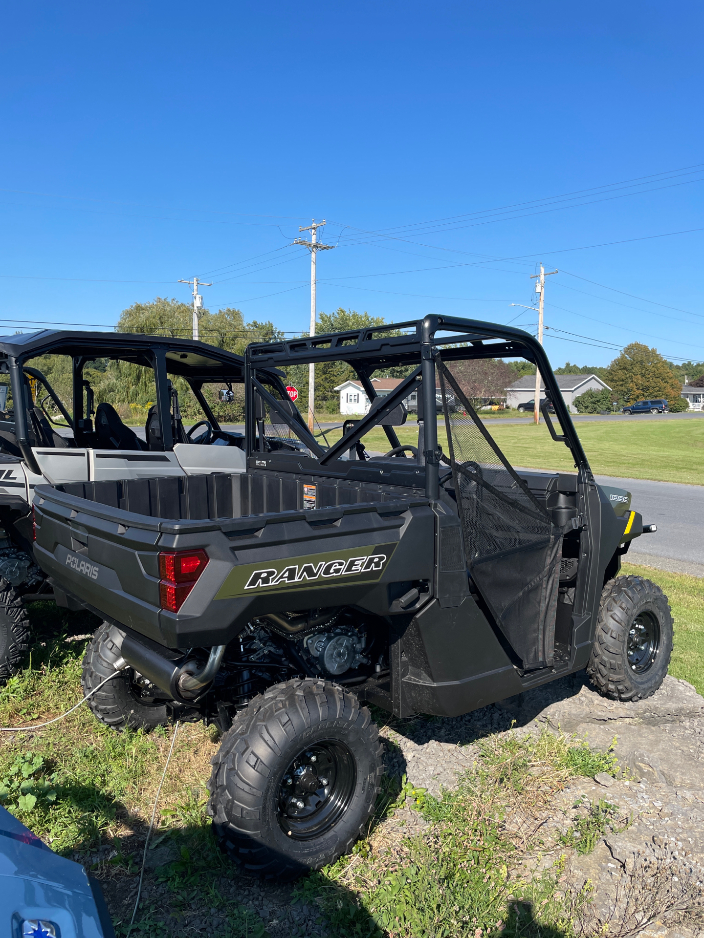 2025 Polaris Ranger 1000 EPS in Adams Center, New York - Photo 3