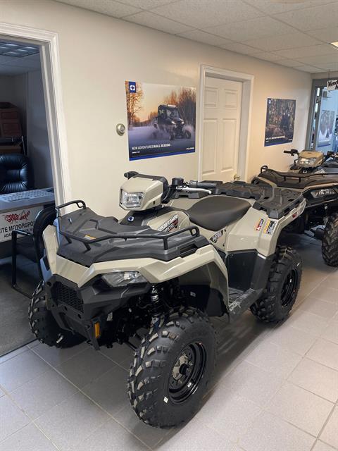 2024 Polaris Sportsman 570 in Adams Center, New York - Photo 1