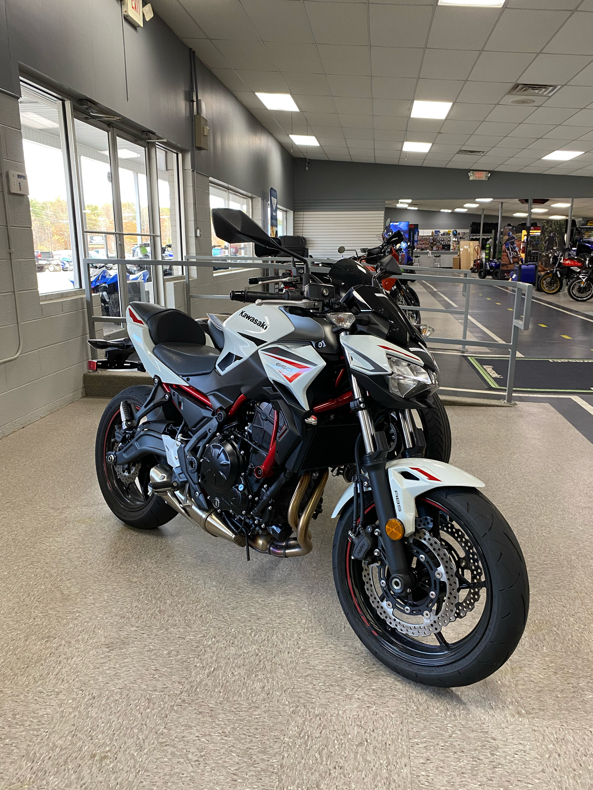2022 Kawasaki Z650 ABS in Wilkesboro, North Carolina - Photo 2
