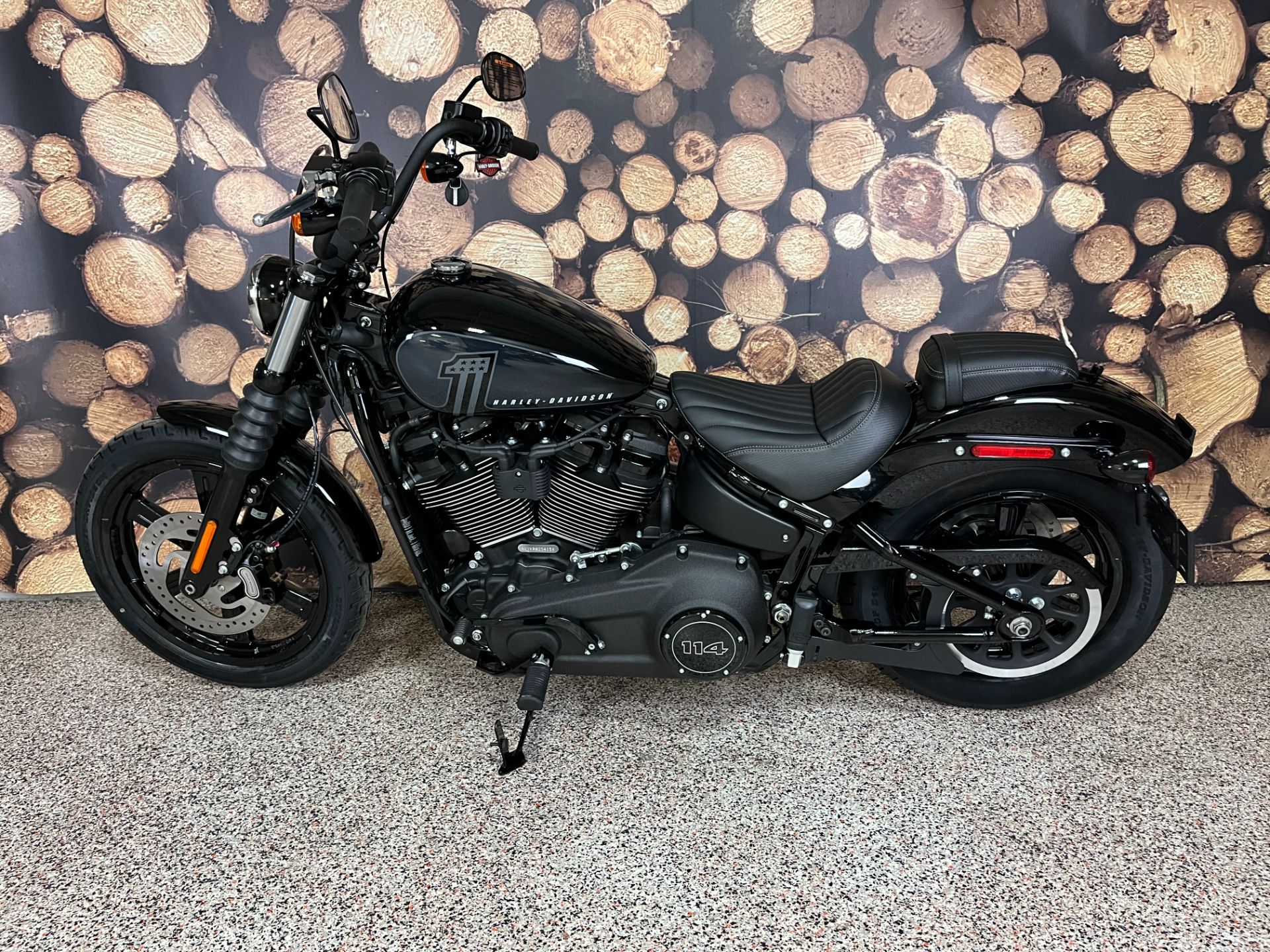 2024 Harley-Davidson Street Bob® 114 in Woodruff, Wisconsin - Photo 4