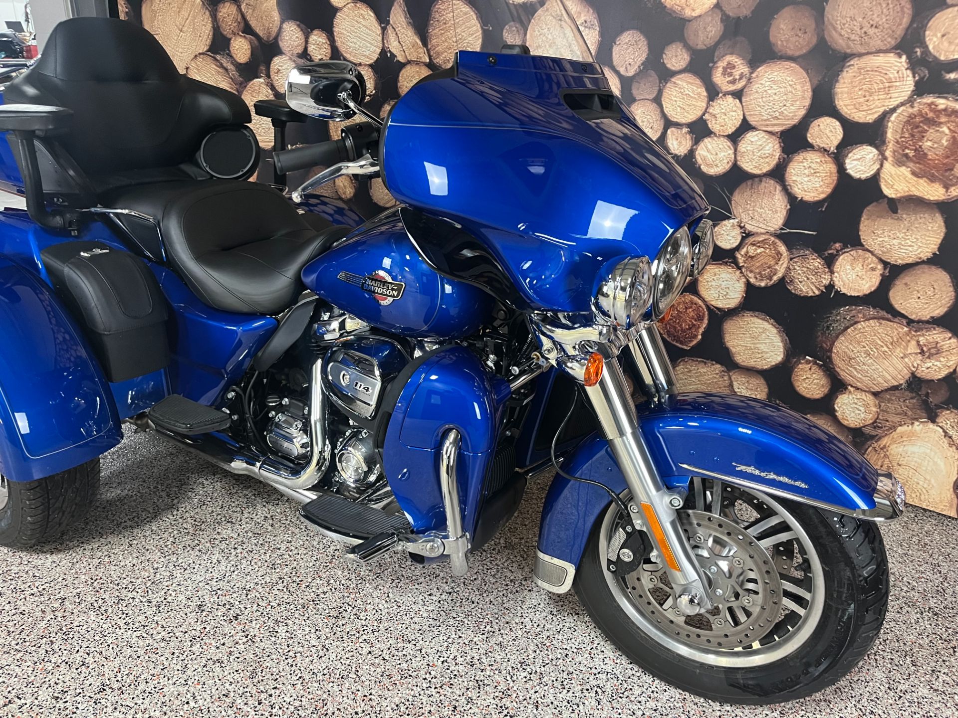 2024 Harley-Davidson Tri Glide® Ultra in Woodruff, Wisconsin - Photo 3