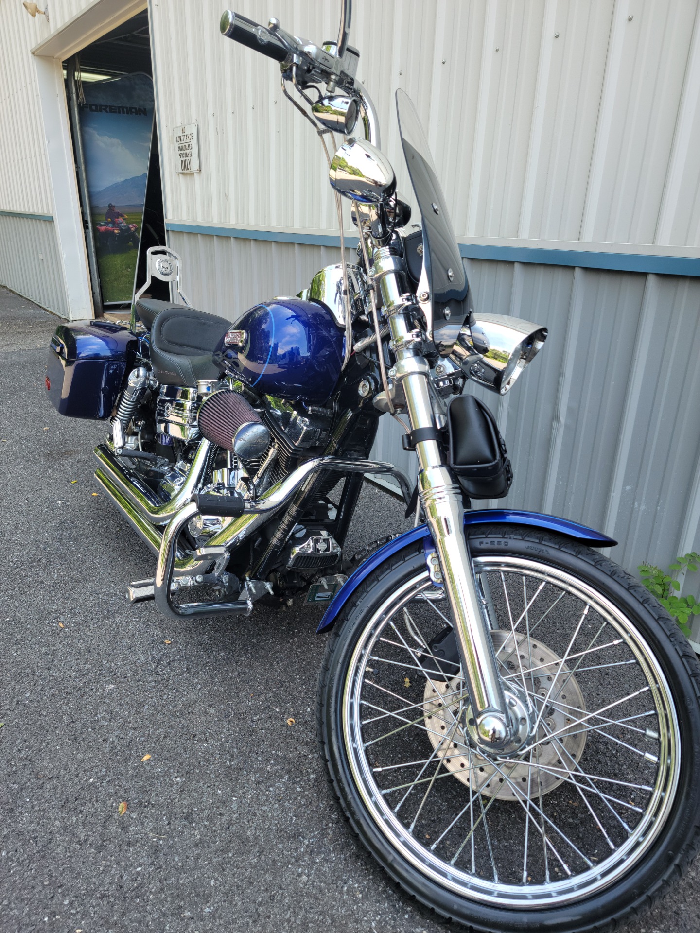 2006 Harley-Davidson Dyna™ Wide Glide® in Spring Mills, Pennsylvania - Photo 2