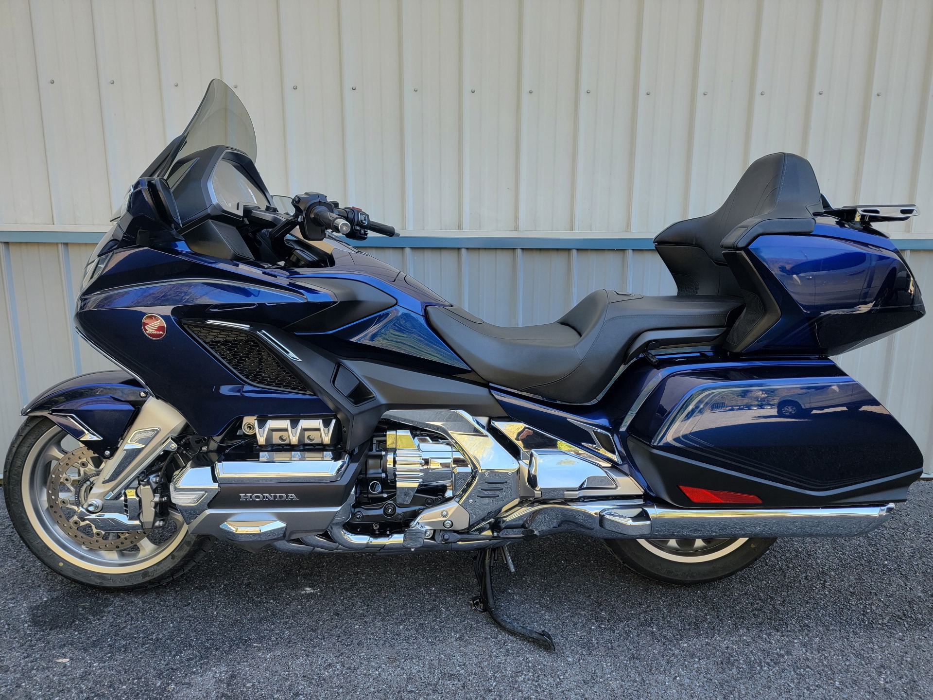 2018 Honda Gold Wing Tour Automatic DCT in Spring Mills, Pennsylvania - Photo 5