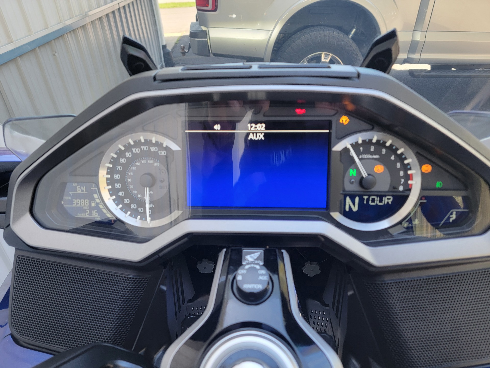 2018 Honda Gold Wing Tour Automatic DCT in Spring Mills, Pennsylvania - Photo 9