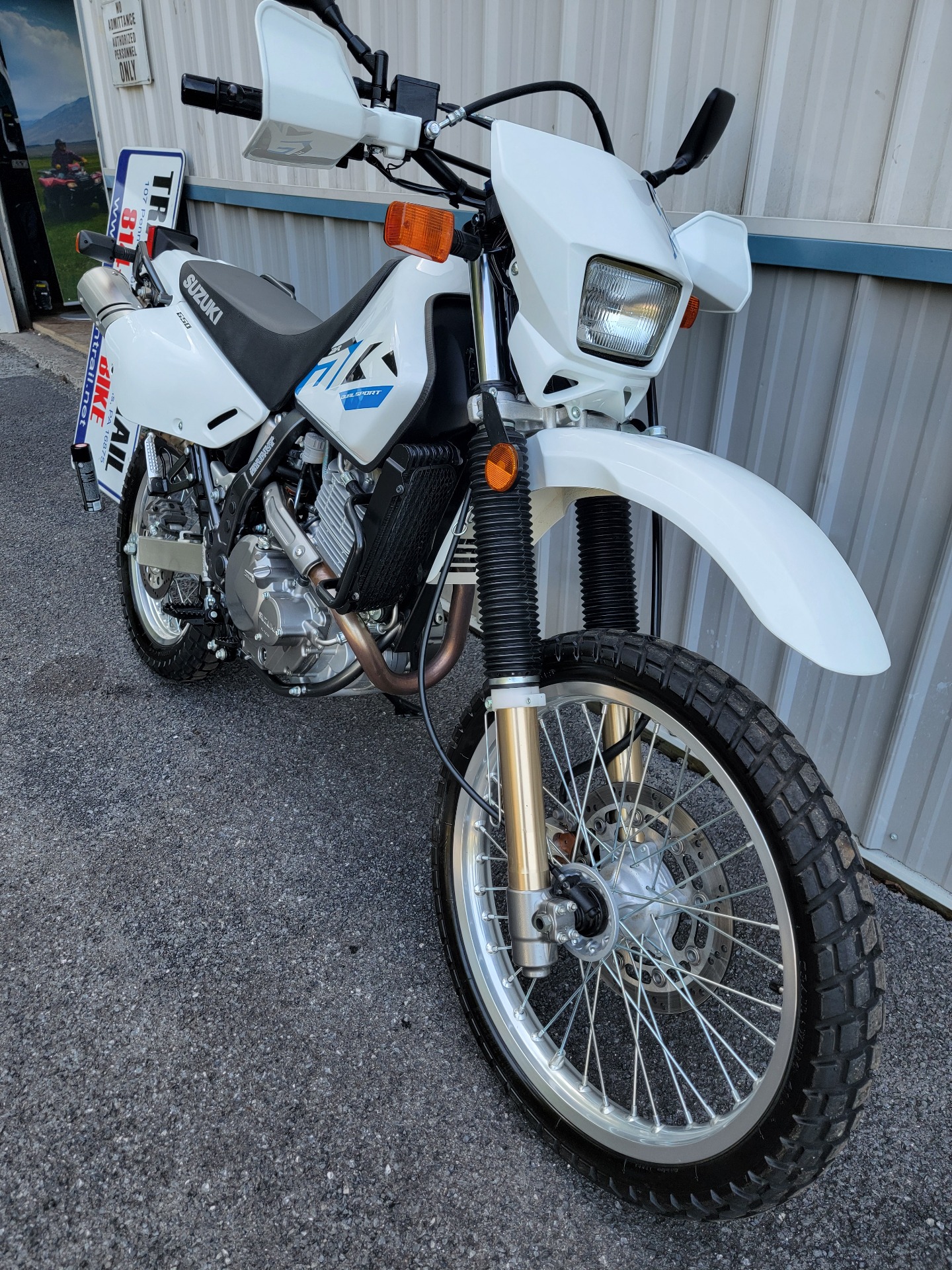 2023 Suzuki DR650S in Spring Mills, Pennsylvania - Photo 3