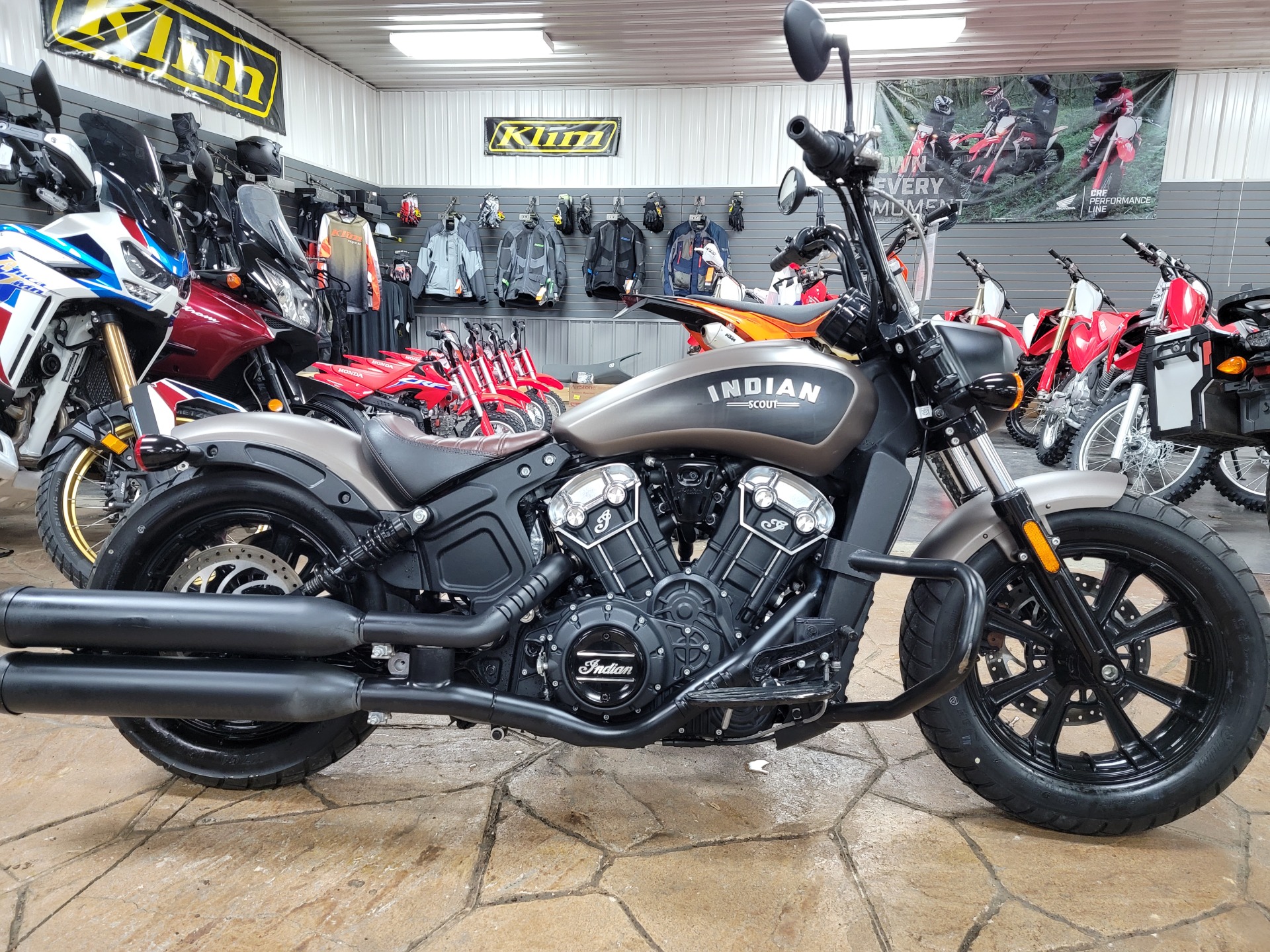 2018 Indian Scout® Bobber in Spring Mills, Pennsylvania - Photo 1