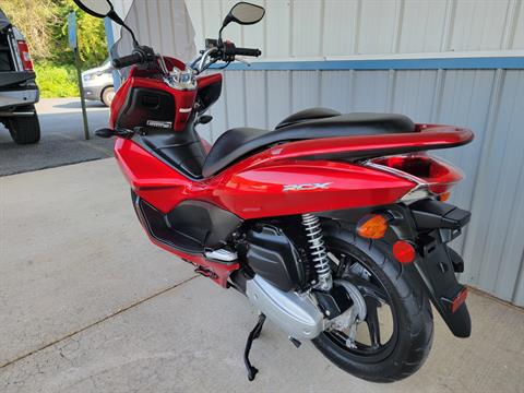 2011 Honda PCX™ in Spring Mills, Pennsylvania - Photo 7